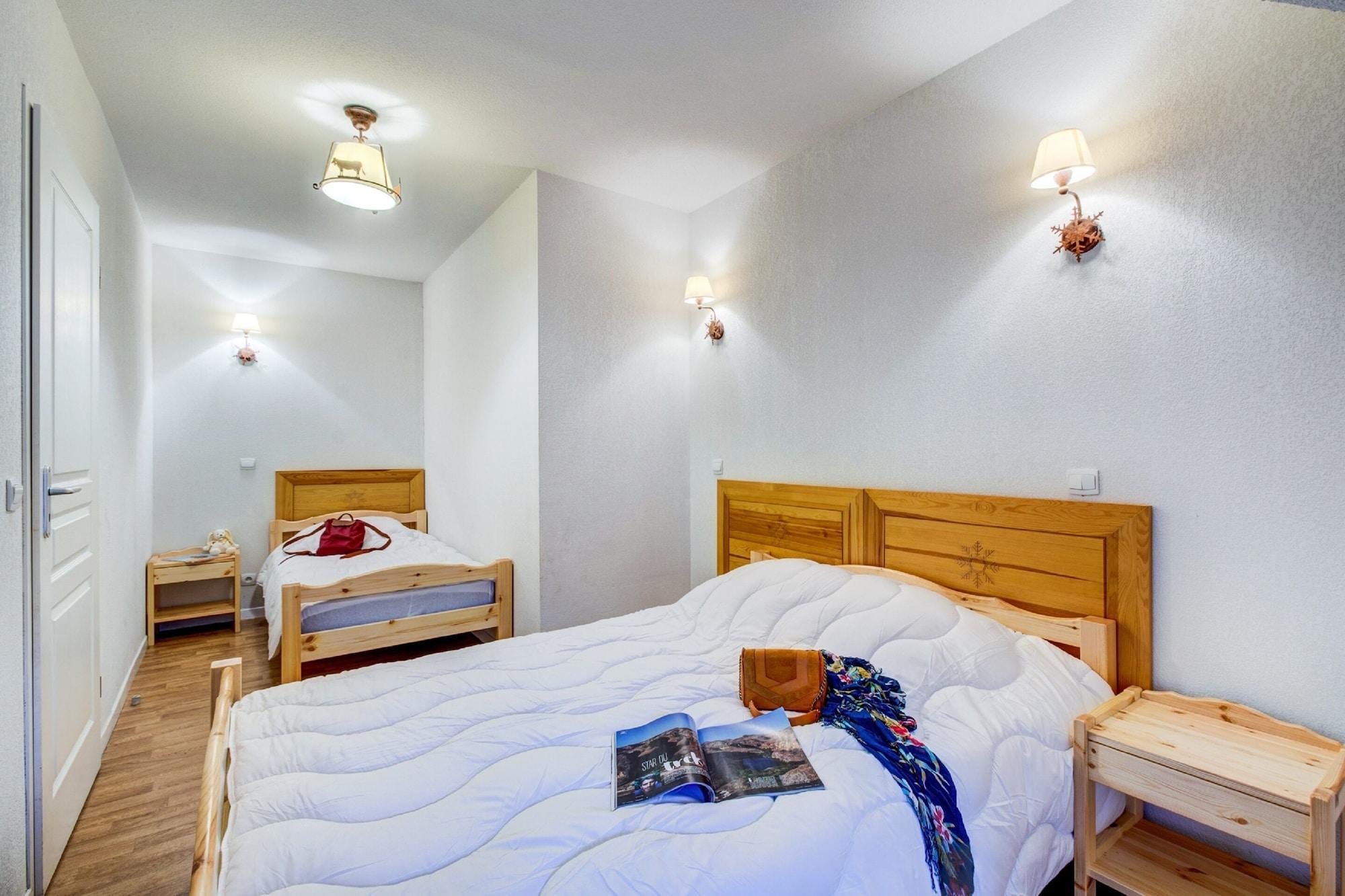 Vacanceole - Residence Illixon Bagnères-de-Luchon Εξωτερικό φωτογραφία