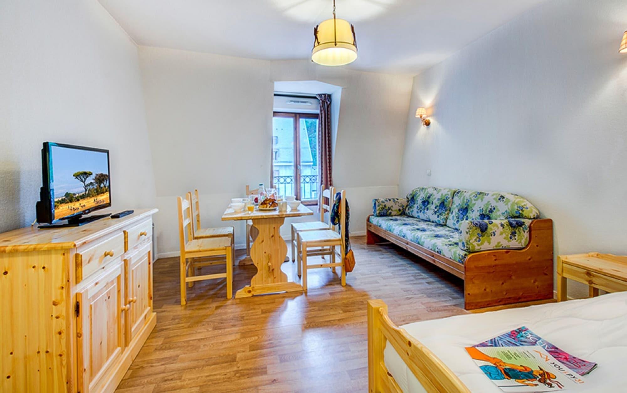 Vacanceole - Residence Illixon Bagnères-de-Luchon Εξωτερικό φωτογραφία